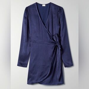 NWT Aritzia Wilfred Navy Wrap Mini Dress - Callie Wrap Dress - Medium